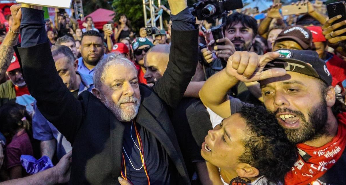 Lula diz que vai viajar o País para ‘propor alternativas’
