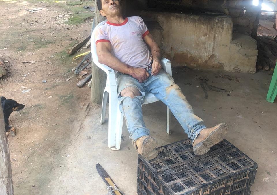 Na zona rural de Curionópolis, homem cai de moto, bebe água e morre sentado