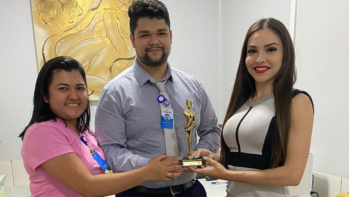 Hospital das Clínicas de Parauapebas recebe prêmio Mérito Lojista